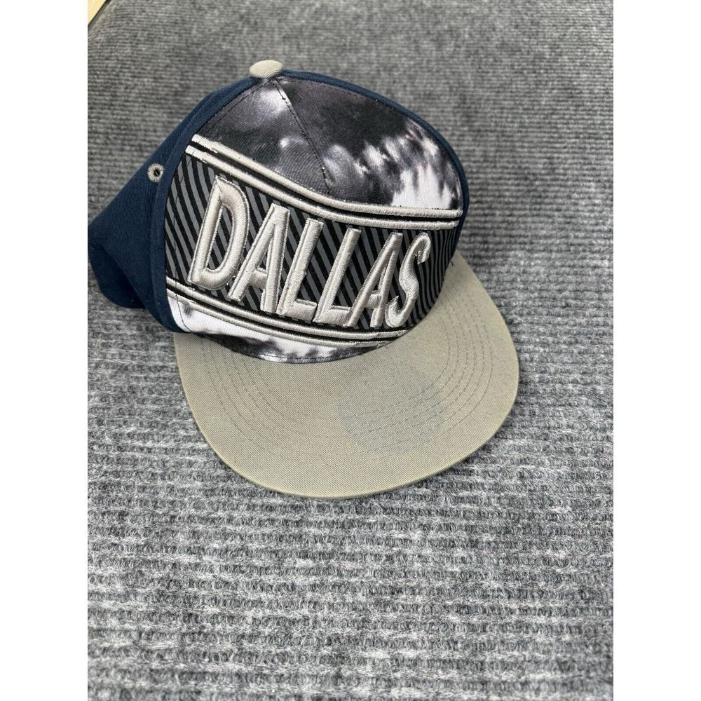 Dallas Cowboys Football Hat Adjustable SnapBack Embroidered Blue White Top Level